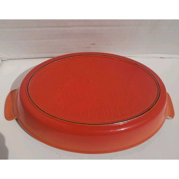 Vintage Le Creuset 24 Oval Au Gratin Cast Iron Casserole Baking Dish Orange Cook - Picture 10 of 10